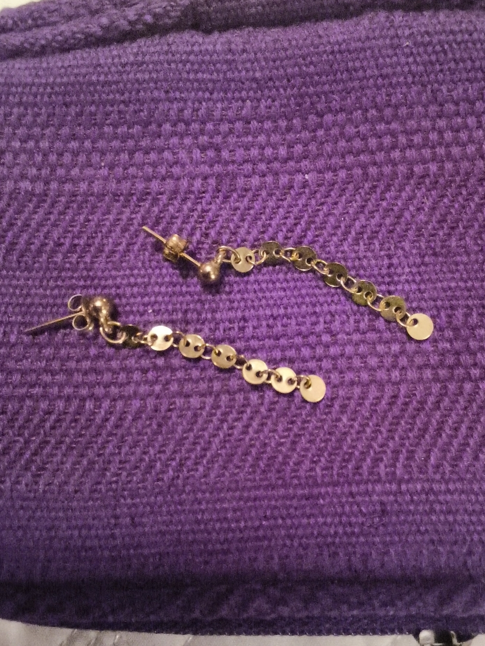 Earrrings - Picture 3 of 3